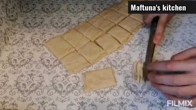 Qat Qat Bo'lib Chiqadigan Qatlamali Somsa Tayyorlash / Очень Слоеная САМСА / SAMOSA Recipe смотреть онлайн