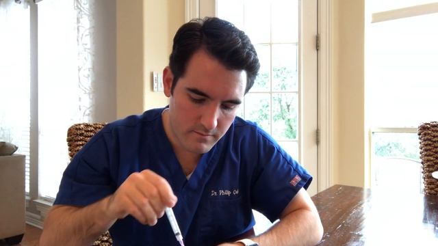 MD explains how to mix and inject Sermorelin смотреть онлайн