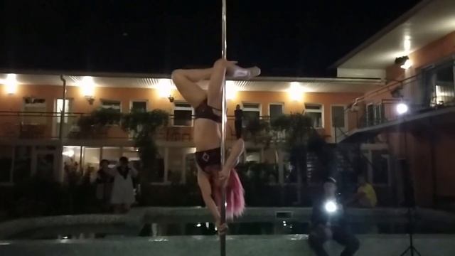 _SoVa_ Выступление в Pole Camp "ПИЛОНиЯ" (сентябрь 2018) смотреть онлайн