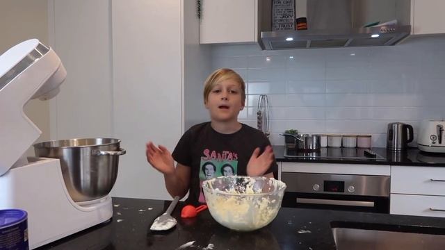 Easy Tiramisu Recipe смотреть онлайн