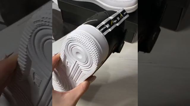 Nike Air Force 1 AF1 High высокие белые кроссовки смотреть онлайн