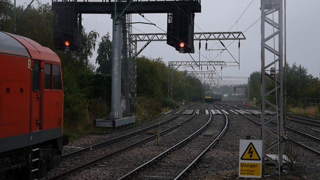 Walsall railway station - DB Schenker Rail & London Midland - 60015 & 170623 смотреть онлайн