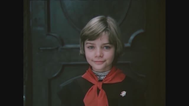 Прекрасное далеко - песня из к ф Гостья из будущего (1985) смотреть онлайн