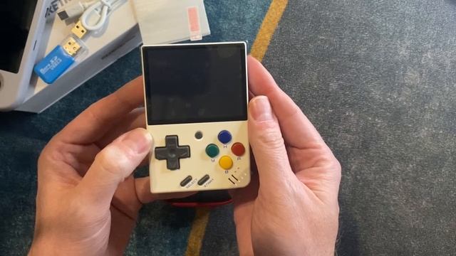 Miyoo Mini V2 Retro Handheld Unboxing смотреть онлайн