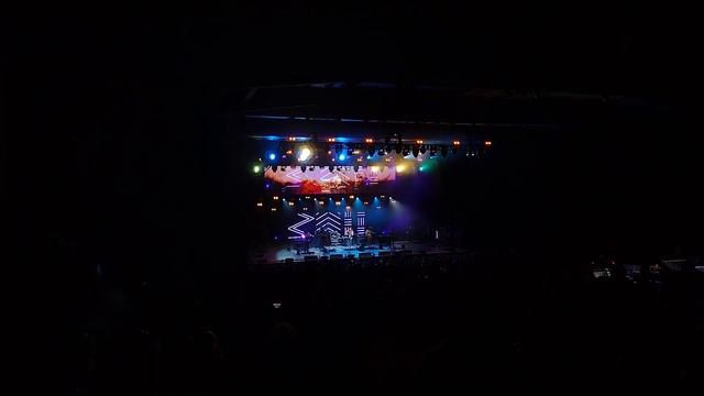 Kentucky Girl - Larry Sparks cover - Billy Strings, Iroquois Amphitheater Louisville, KY 7.23.22 смотреть онлайн