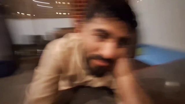 Night Craving Bhook Lag gae Burger 🍔 Party смотреть онлайн