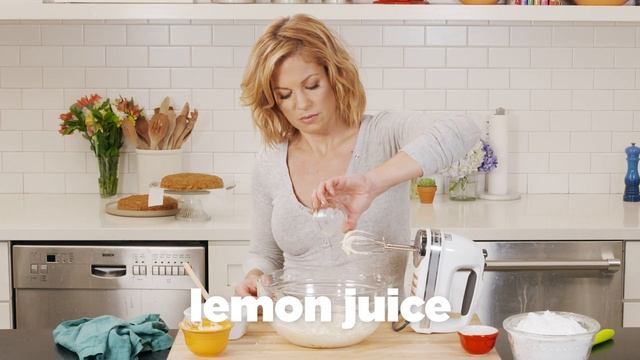 Candace Cameron Bure's Carrot Cake | Delish смотреть онлайн