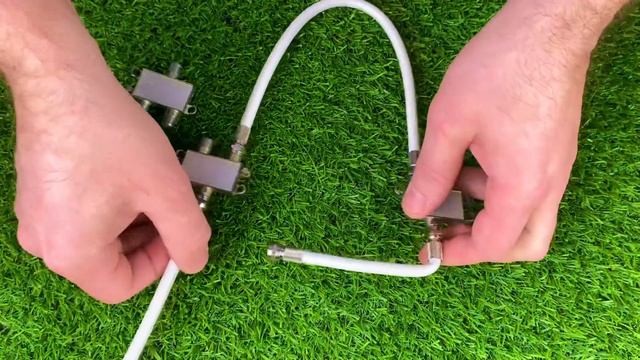 Just plug into your TV and watch all the channels in the world in Full HD! смотреть онлайн