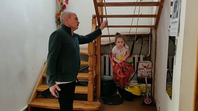 Едем в Швейцарию. Остались без масла . смотреть онлайн