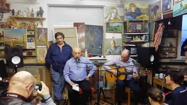 Квартирник в мастерской Виктора Тихомирова. Александр Городницкий смотреть онлайн