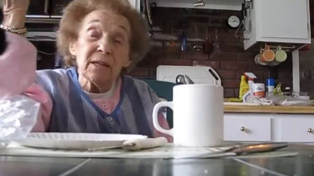 Bubby in Auschwitz - (Anna Shuldman Interviews, Volume 1) Part 1 смотреть онлайн