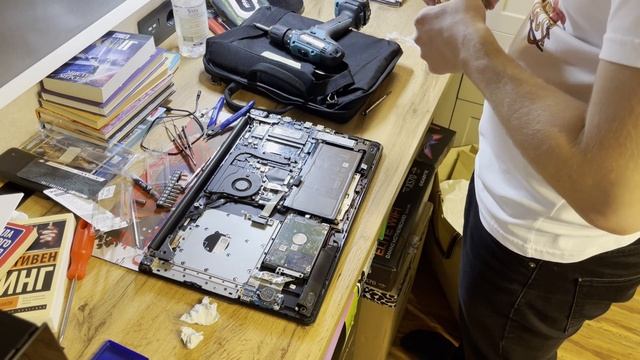 Обрейд ноутбука Dell Inspiron P35E смотреть онлайн