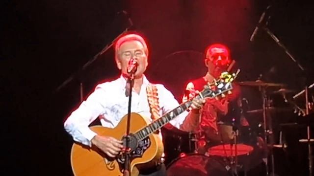 Малинин концерт Москва ЦДКЖ 2024 ч.3 Конец смотреть онлайн