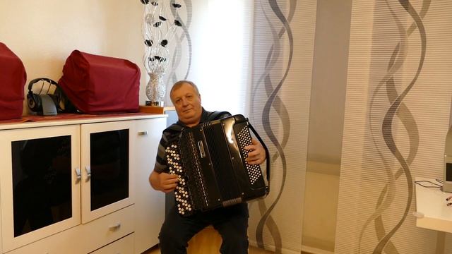 Баюшки - баю. Обработка Юрия Рычкова.  Исполняет: Леонид Шперлинг (баян) Германия.