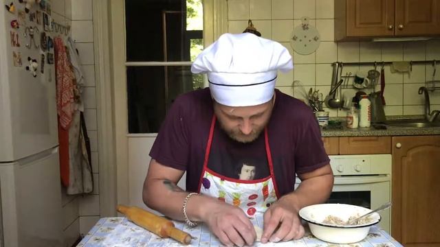 Фирменные чебуреки от Сережи / ГОДНОЕ ХРЮЧЕВО смотреть онлайн