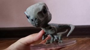 ОБЗОР на Funko Pop Велоцирапторы Блю и Бета!!