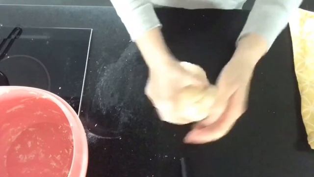 ZIMTSCHNECKEN | CINNABON ROLLS | FLUFFIG SAFTIG LECKER смотреть онлайн