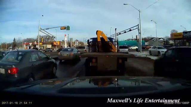 Edmonton Alberta January 16 2017 city road footage Maxwell's World смотреть онлайн
