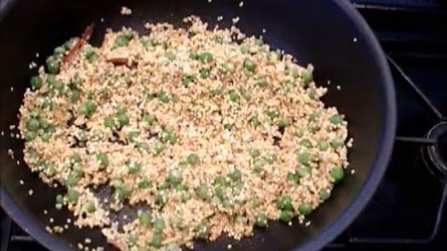 Quinoa, Buckwheat and Millet Pilaf смотреть онлайн