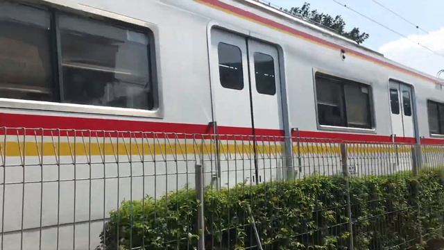 TM 6007F and TM 6017F at Karet Station смотреть онлайн