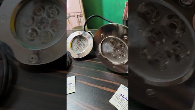 18 Watt,27 Watt Fountain Light stainless Steel body and plastic body and stop смотреть онлайн