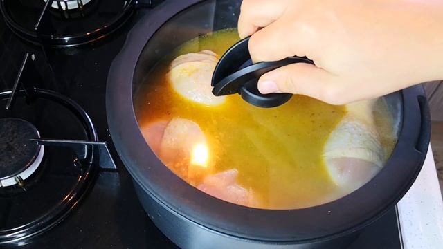 SEBZELİ TAVUK HAŞLAMA (BAGET) - KOLAY VE LEZZETLİ TAVUK YEMEĞİ смотреть онлайн