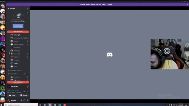 Xhade Indian Valorant hacker caught by 8bit binks, psy. Live stream confession смотреть онлайн