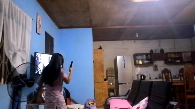 Crack TV Screen Prank смотреть онлайн