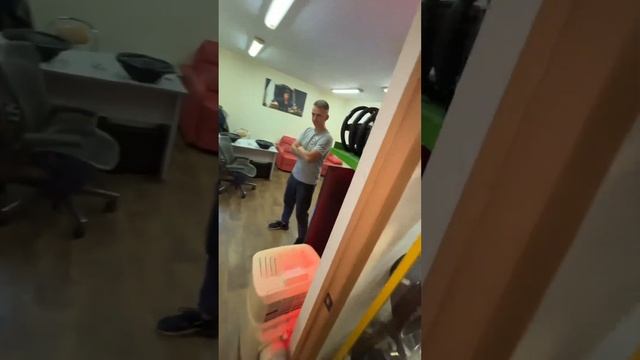 Барон рулей на Mercedes W221 #simoncarshop смотреть онлайн