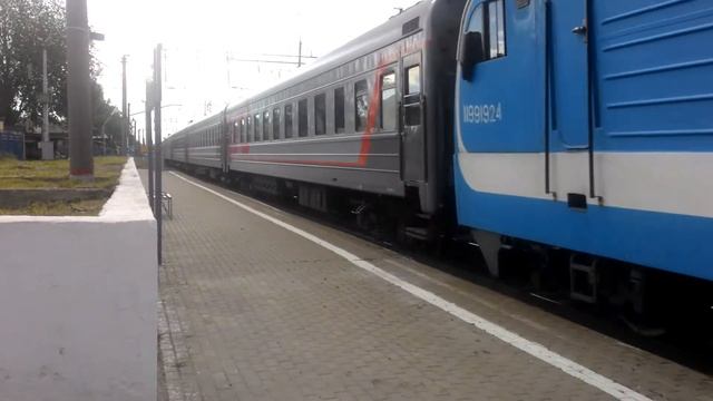 ЭП1М-570 с поездом №525С Анапа — Саратов. смотреть онлайн