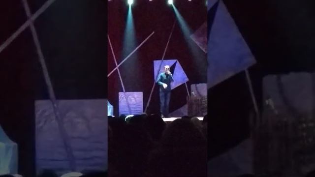 Баста Выпускной смотреть онлайн