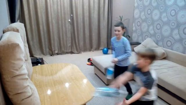 Челленж бутылка воды