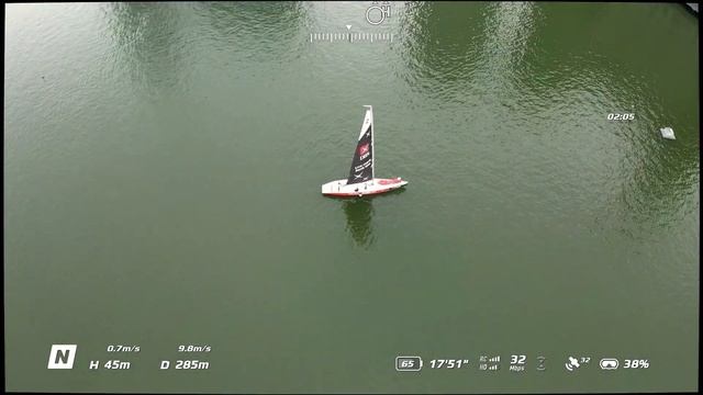 [RAW] Head Tracking w DJI Mini 3 Pro FPV with Goggles Integra and RC Motion 2 at DBS Marina Regatta смотреть онлайн