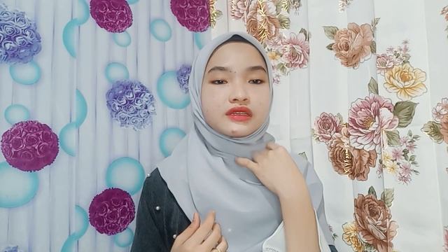 TUTORIAL HIJAB SEGIEMPAT SQUARE KEKINIAN SIMPLE UNTUK SEHARI-HARI,KONDANGAN |By Diana Putri смотреть онлайн