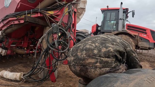 Разобрался с ГЛЮКОМ КПП Кировец к 525, Поставили передний мост на Rapid A600C, делаю проводку SZ 20 смотреть онлайн