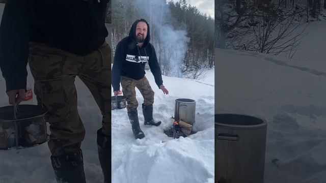 Рыбные консервы в автоклаве на КОСТРЕ !!!! смотреть онлайн