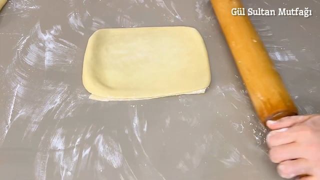 EN KOLAY BAKLAVA YÖNTEMİ BUDUR💥OKLAVASIZ!!! 2 BEZE İLE 1 TEPSİ BAKLAVA YAPIYORUZ/ay baklava смотреть онлайн