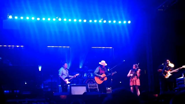 Ben Harper "Tonight The Bottle Wins Again" at Live on the Green Festival 2016 смотреть онлайн