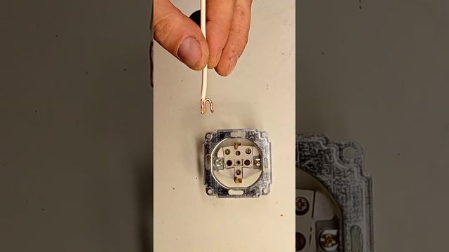 Подключаем розетку правильно смотреть онлайн