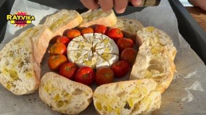Простой рецепт как в ресторане. Запечённый сыр КАМАМБЕР  с чесноком и ароматными травами.