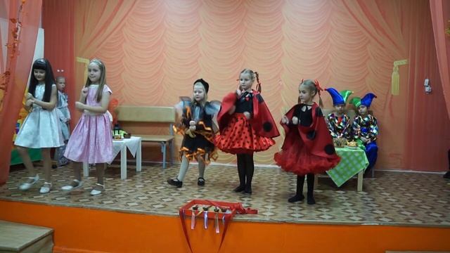 «Муха-Цокотуха» смотреть онлайн