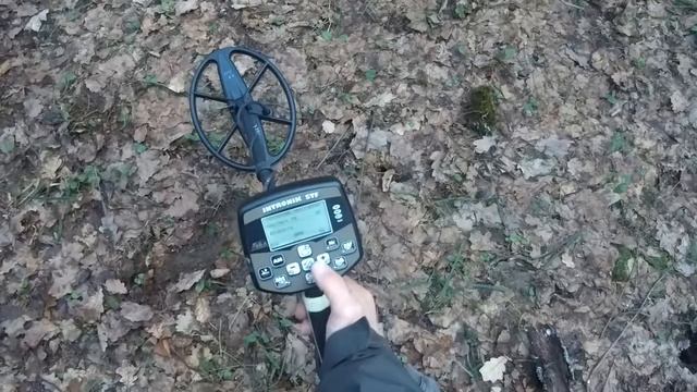 AKA Intronik 5/40кГц vs Equnox 1коп. СССР полный тест 1 смотреть онлайн
