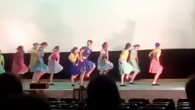 Девочки смотреть онлайн