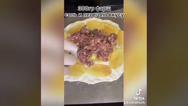 Мясной пирог с картофелем смотреть онлайн