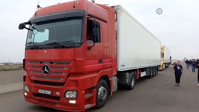 Азербайджан направил продовольственный груз для армян Карабаха смотреть онлайн