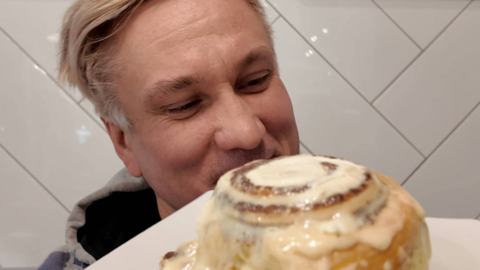 День новогоднего стола смотреть онлайн