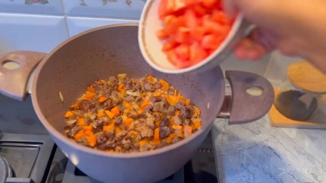 Вкусный обед и ужин .Дәмді подлива. смотреть онлайн