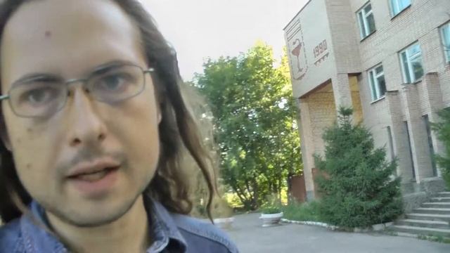 Вадя Ротор в Рязани с прыщом на лбу смотреть онлайн