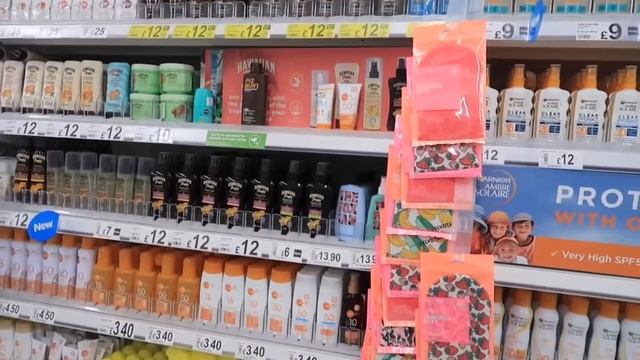SHOP WITH ME AT ASDA | QUEUING FOR PETROL ⛽️ | ANSWERING YOUR QUESTION 😁 смотреть онлайн