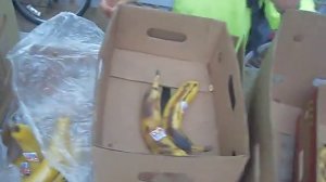 Бесплатная еда для безработных и нищих американцев и всех желающих